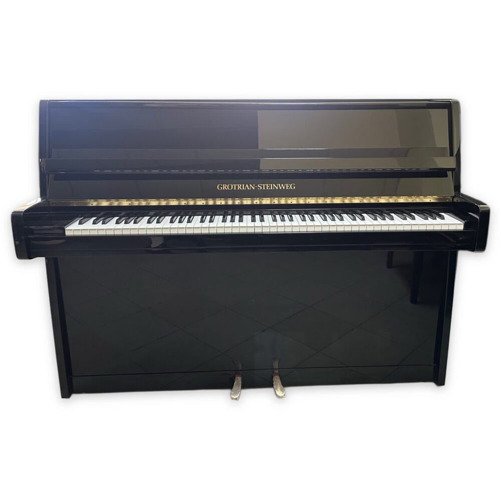 Pianinias "Grotrian Steinweg"